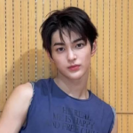 Biodata lengkap Keonho CORTIS: maknae boy group BigHit Music yang mencuri perhatian netizen dengan visual kuat, bakat kreatif, dan kontribusi produksi musik.