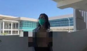video siskaeee bandara, siskaeee colmek, barang bukti polisi, kasus pornografi YIA, siskaeee tersangka, video viral siskaeee, eksibisionis bandara, kontroversi siskaeee video siskaeee bandara, siskaeee colmek, barang bukti polisi, kasus pornografi YIA, siskaeee tersangka, video viral siskaeee, eksibisionis bandara, kontroversi siskaeee